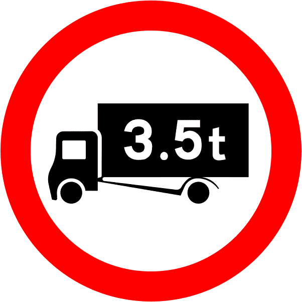 A triangular warning traffic sign in Ireland depicting maximum gross weight (traffic management). Memorize for DTT.
